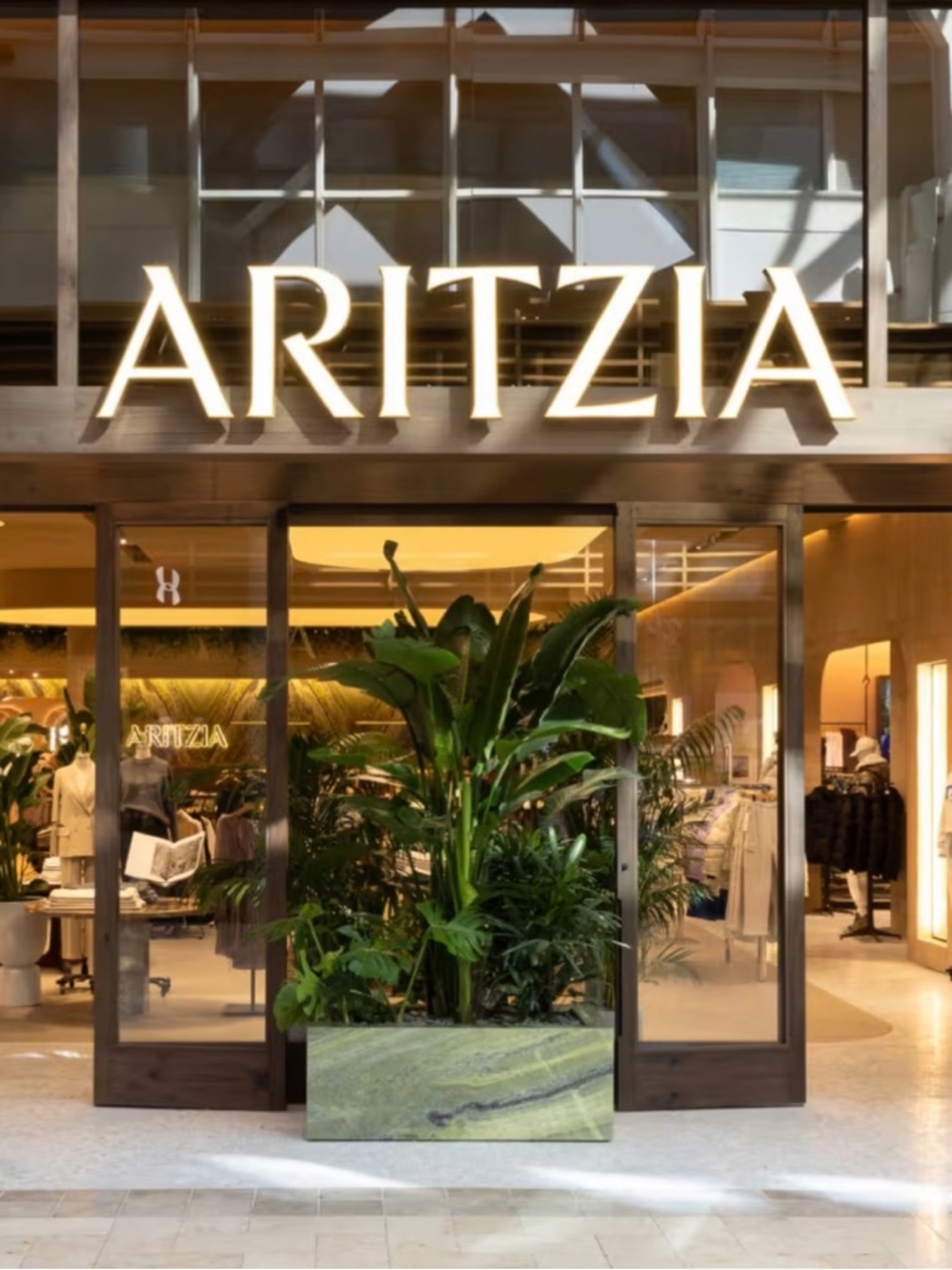 ARITZIA closet, clean out bundle all items fit size S/M